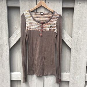 Daytrip Partial Button Long Sleeve Layering Piece